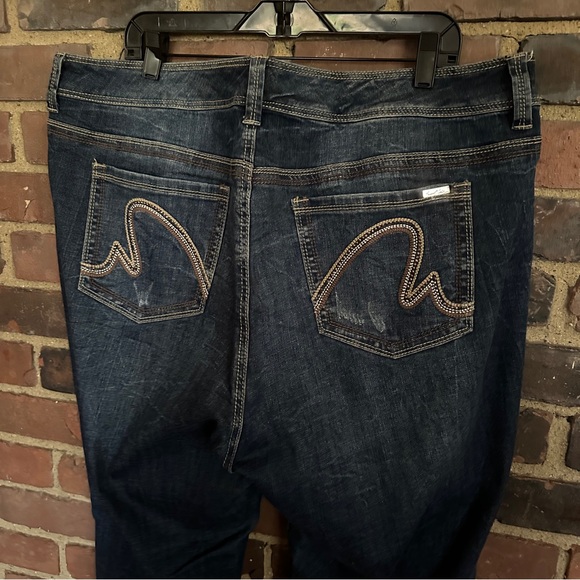 MELISSA McCARTHY boot embellished pockets mildly distressed - Picture 6 of 6